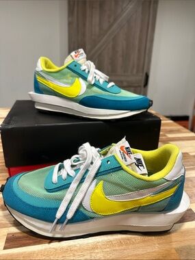Nike Sacai Retro Runner in Teal, Aqua & Yellow   473